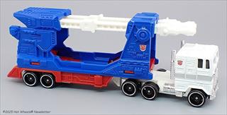 https://rockheaddiecast.blob.core.windows.net/images/Casting/thumb/Ultra Magnus-6557.jpg?638882974719304324